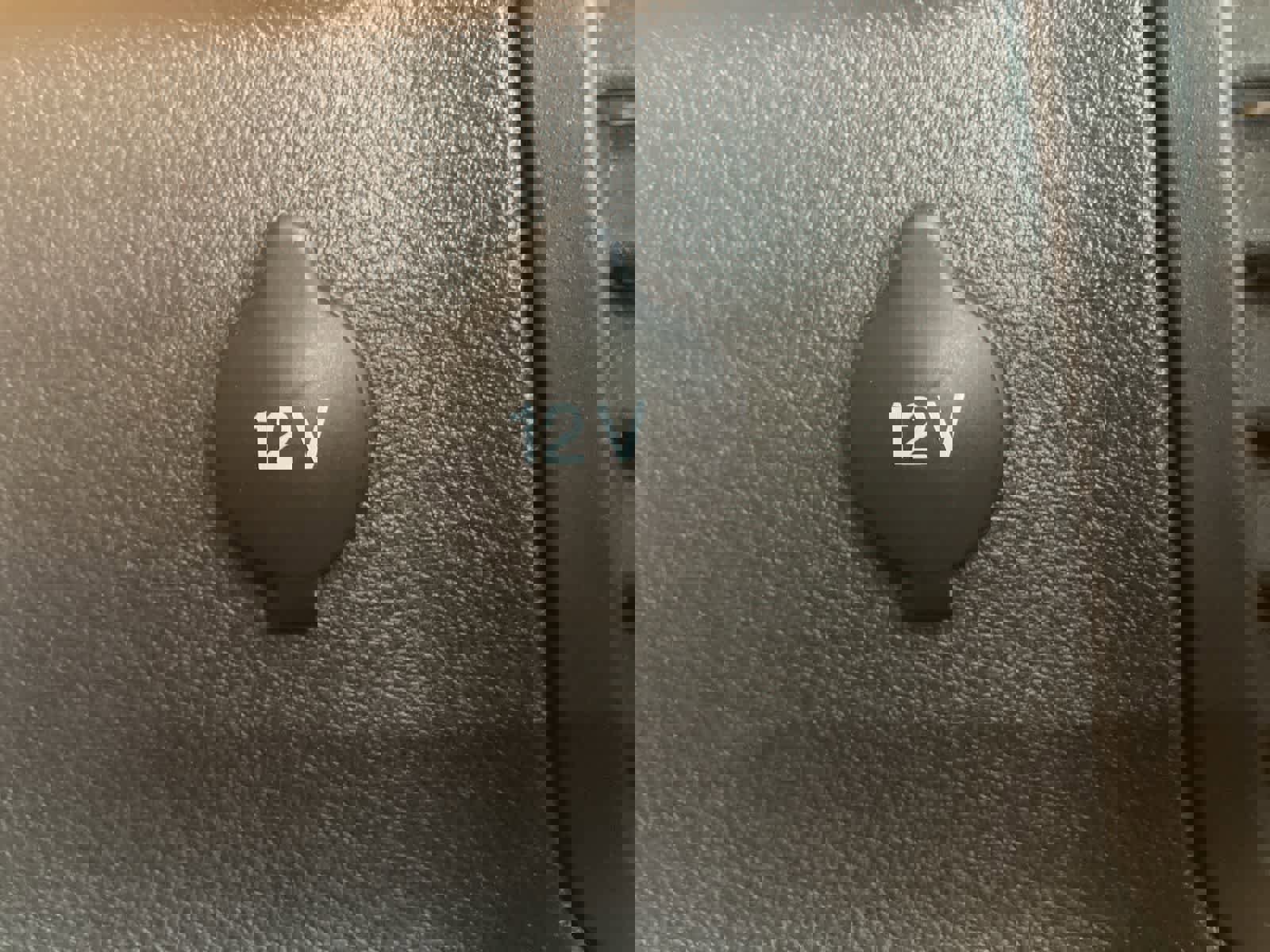 Used 2017 Ford C-MAX Energi Titanium w/ Equipment Group 501A image 32