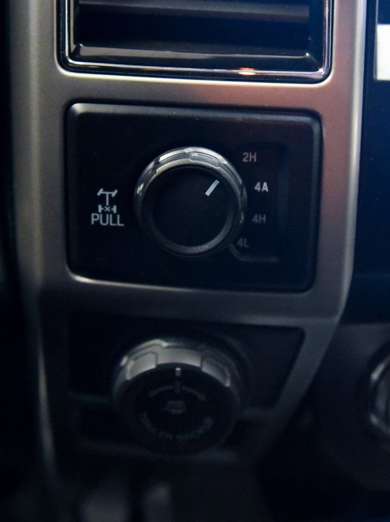 Used 2020 Ford F150 Lariat w/ Equipment Group 502A Luxury image 28