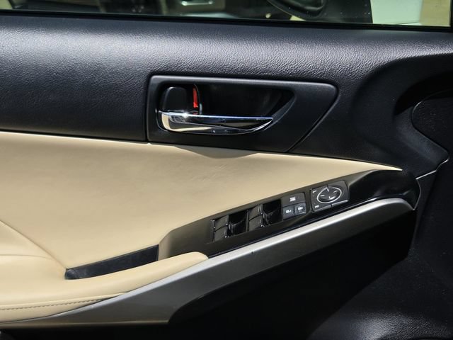 Used 2014 Lexus IS 250 w/ Navigation Package RWD image 31