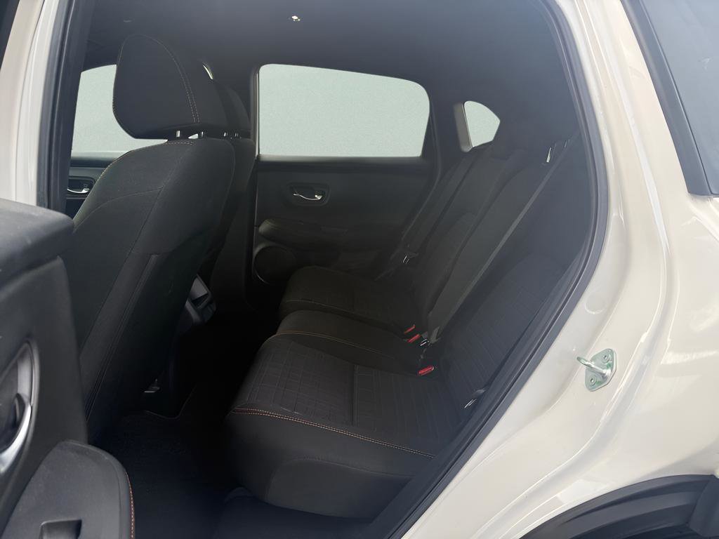 Used 2024 Honda HR-V Sport image 11