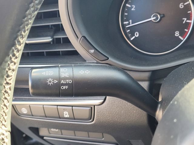 Used 2020 MAZDA MAZDA3 Sedan w/ Select Package image 15