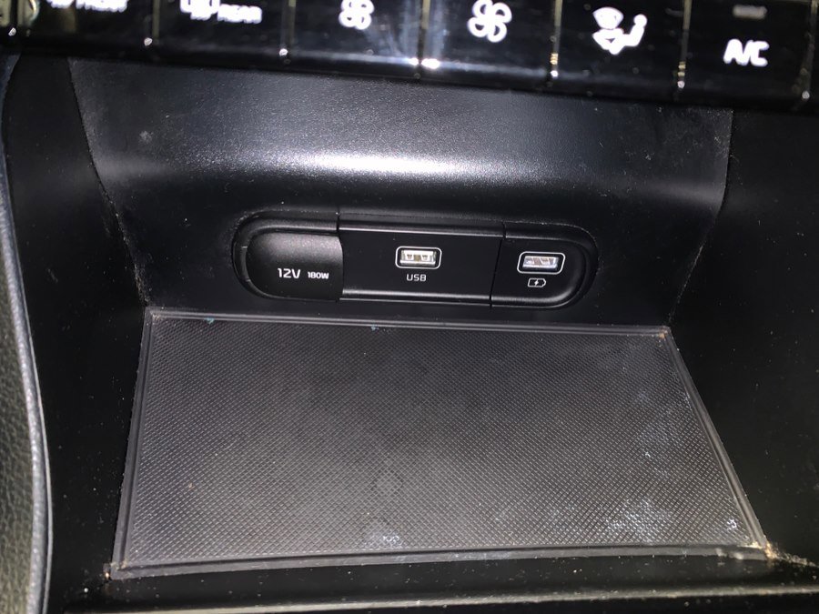 Used 2022 Kia K5 GT-Line FWD image 35