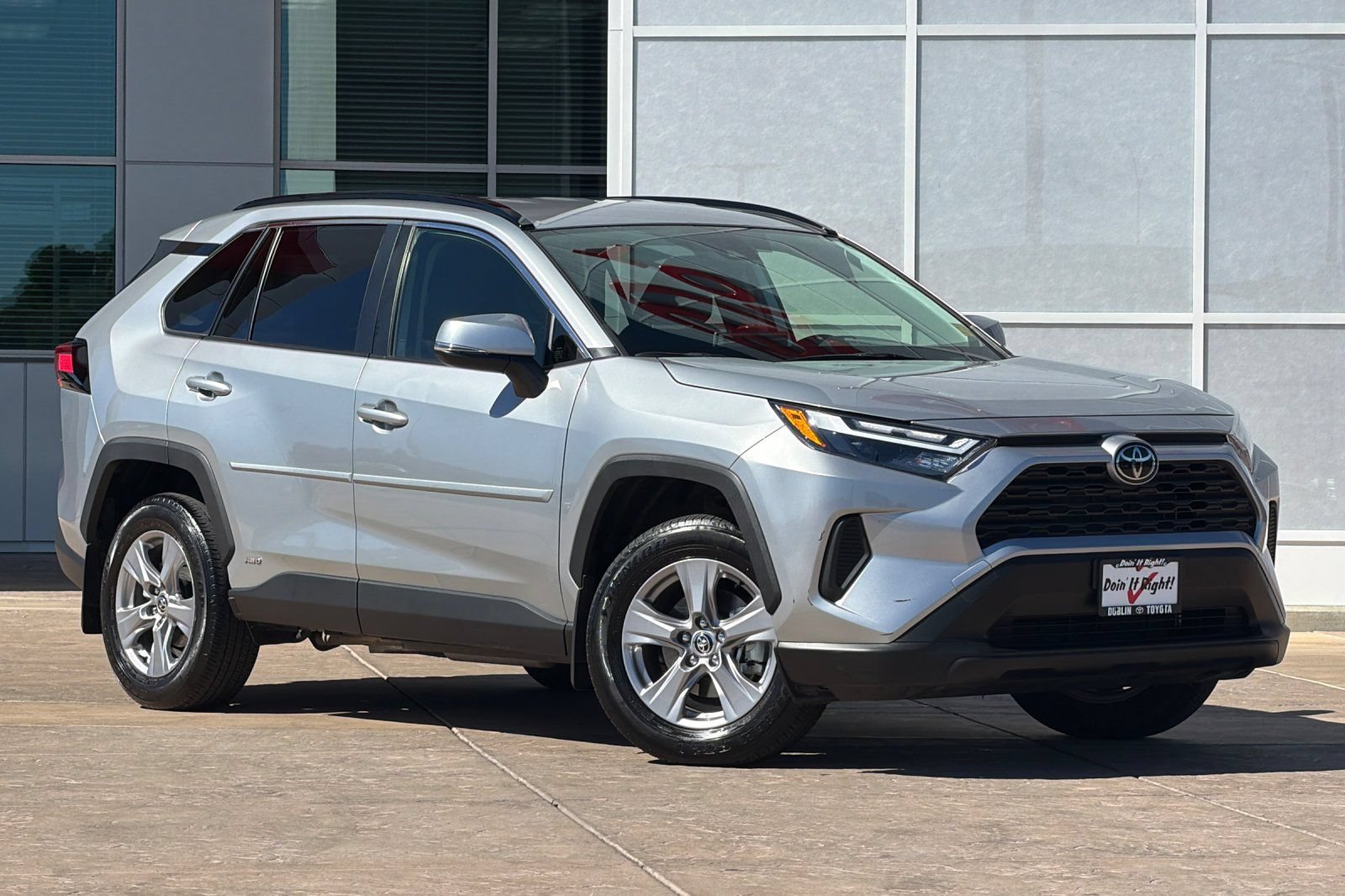 Used 2025 Toyota RAV4 XLE AWD/4WD video 2
