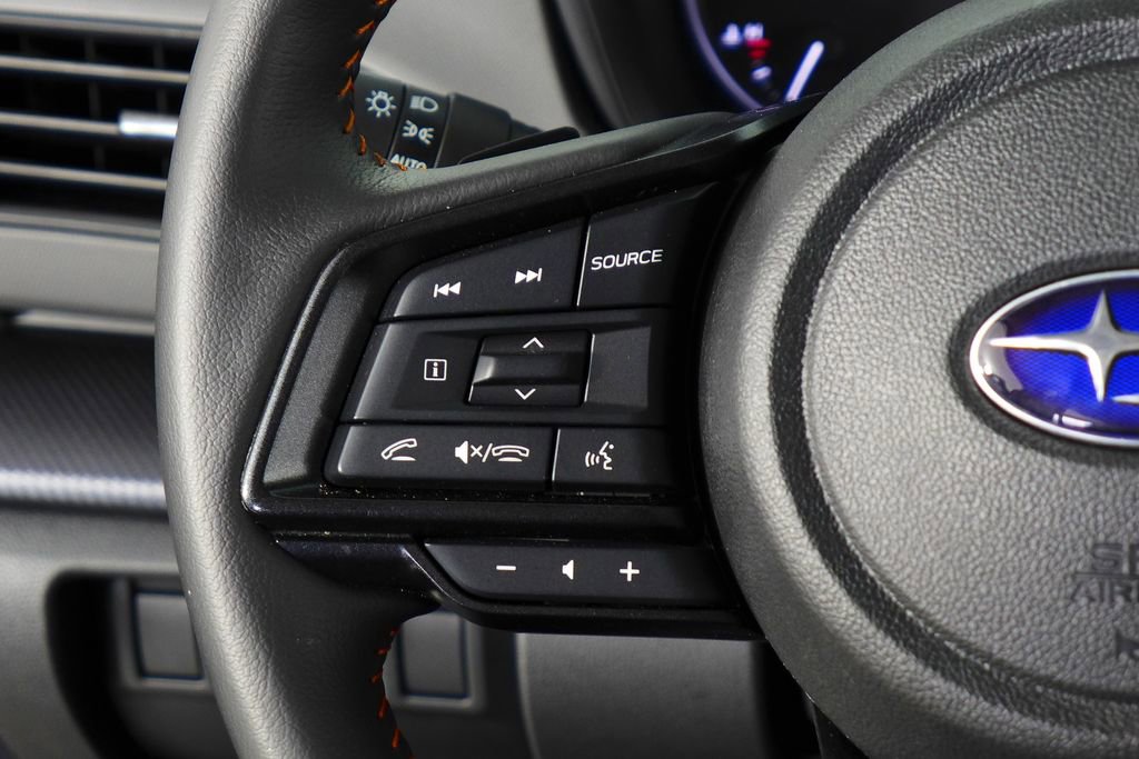 Certified 2025 Subaru Crosstrek 2.5i Limited w/ Crosstrek Mirror Package image 29