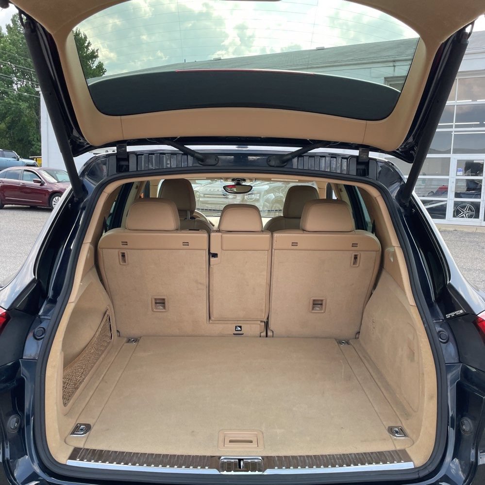 Used 2016 Porsche Cayenne AWD/4WD image 18