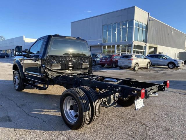 Used 2024 Ford F450 XL w/ XL Chrome Package image 5