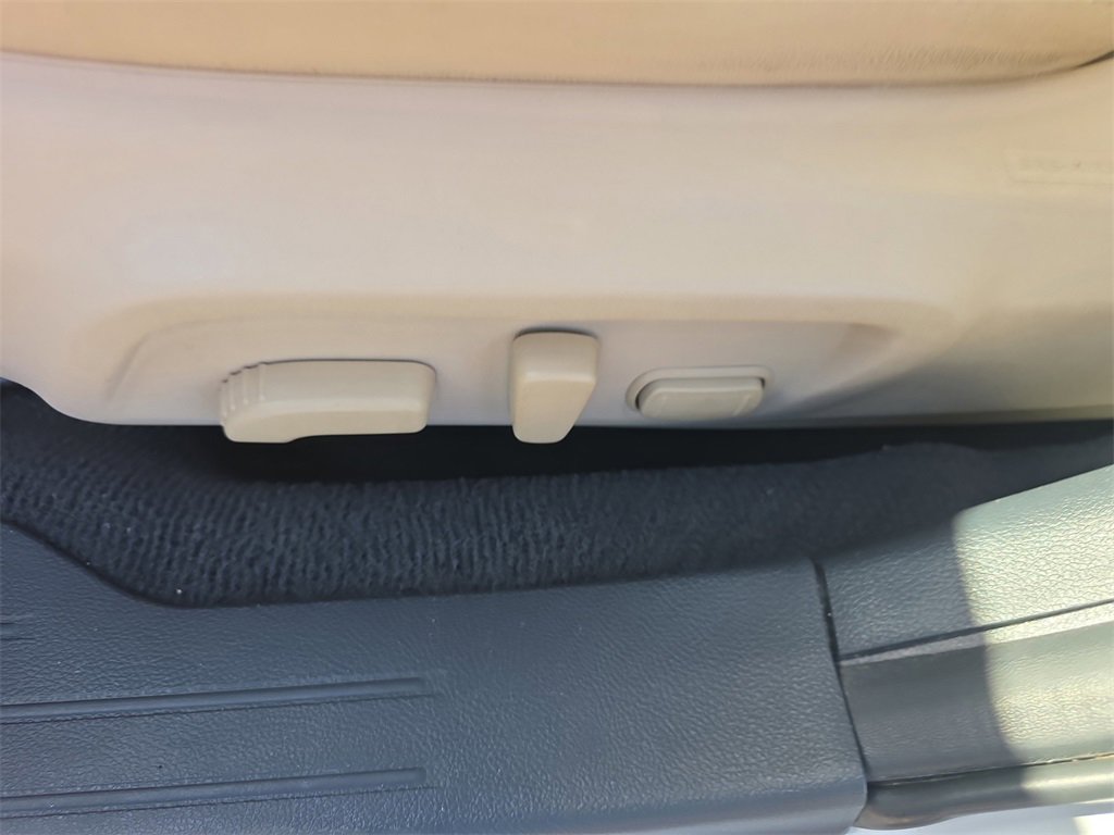 Used 2019 Subaru Outback 2.5i Limited w/ Popular Package #2 image 19