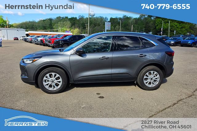 Used 2023 Ford Escape Active AWD/4WD image 4