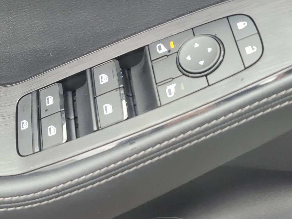 Used 2023 Nissan Rogue SV w/ SV Premium B Package AWD/4WD image 33