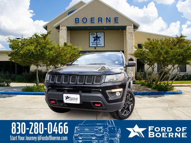 Used 2021 Jeep Compass Trailhawk w/ Trailer Tow Group AWD/4WD image 1