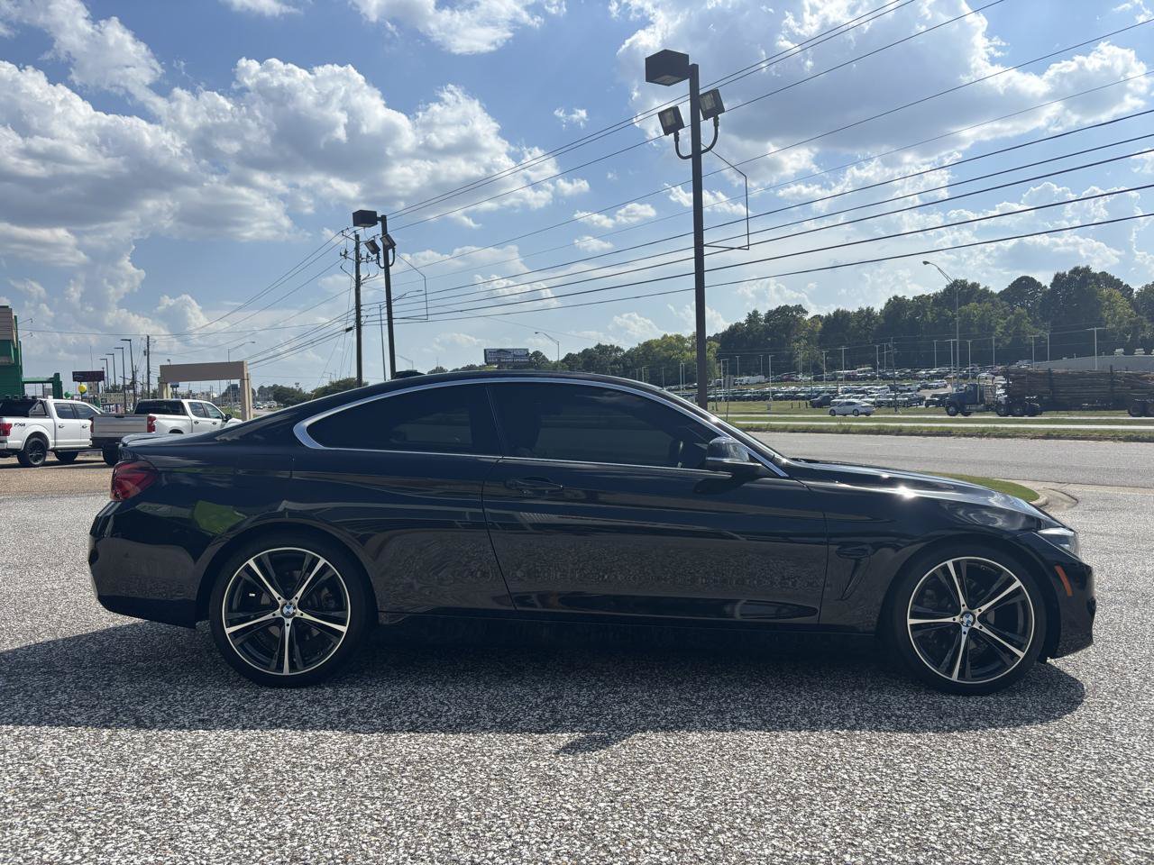 Used 2020 BMW 430i Coupe w/ Executive Package RWD image 11