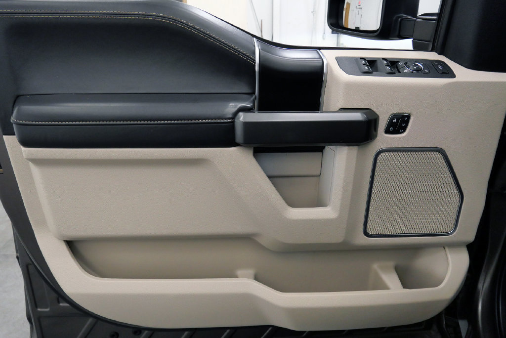 Used 2021 Ford F250 Limited w/ FX4 Off-Road Package AWD/4WD image 14