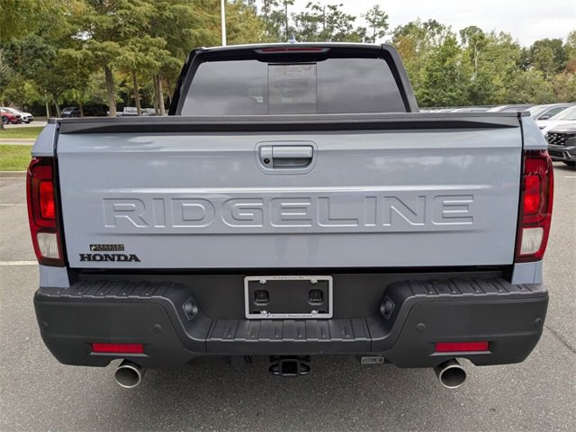 New 2026 Honda Ridgeline Black Edition image 8