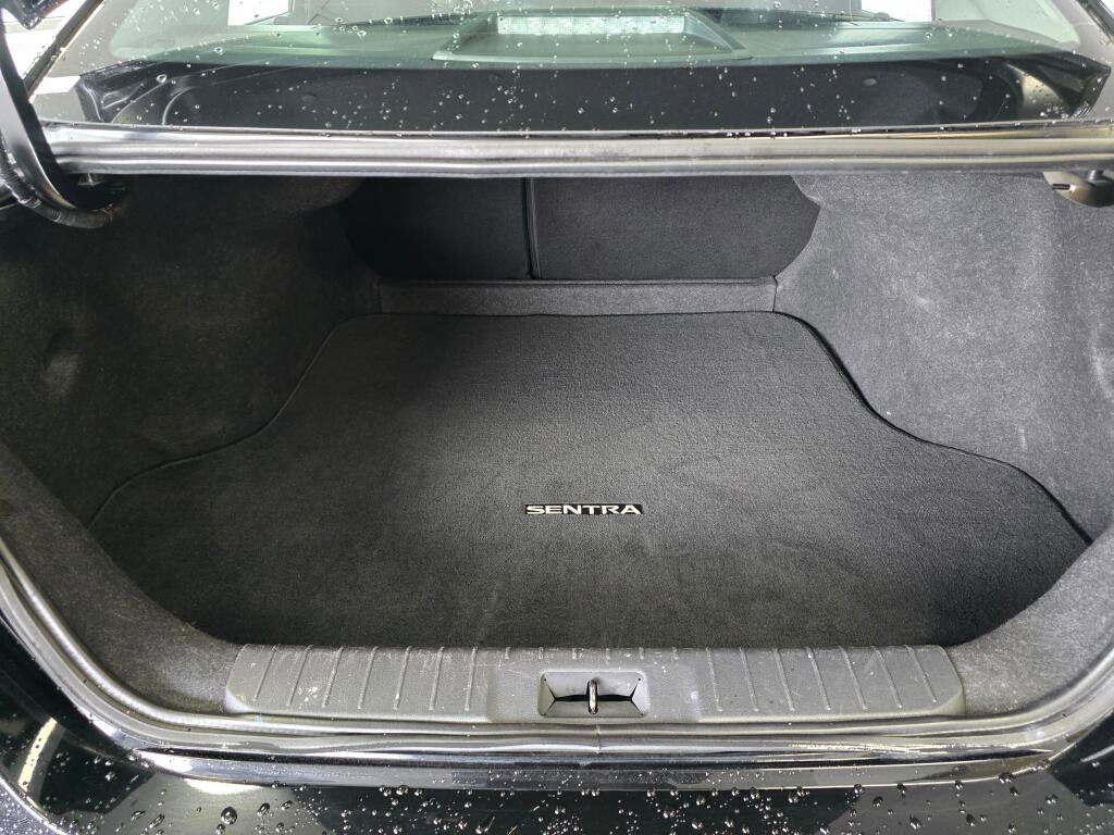 Used 2024 Nissan Sentra SV FWD image 15