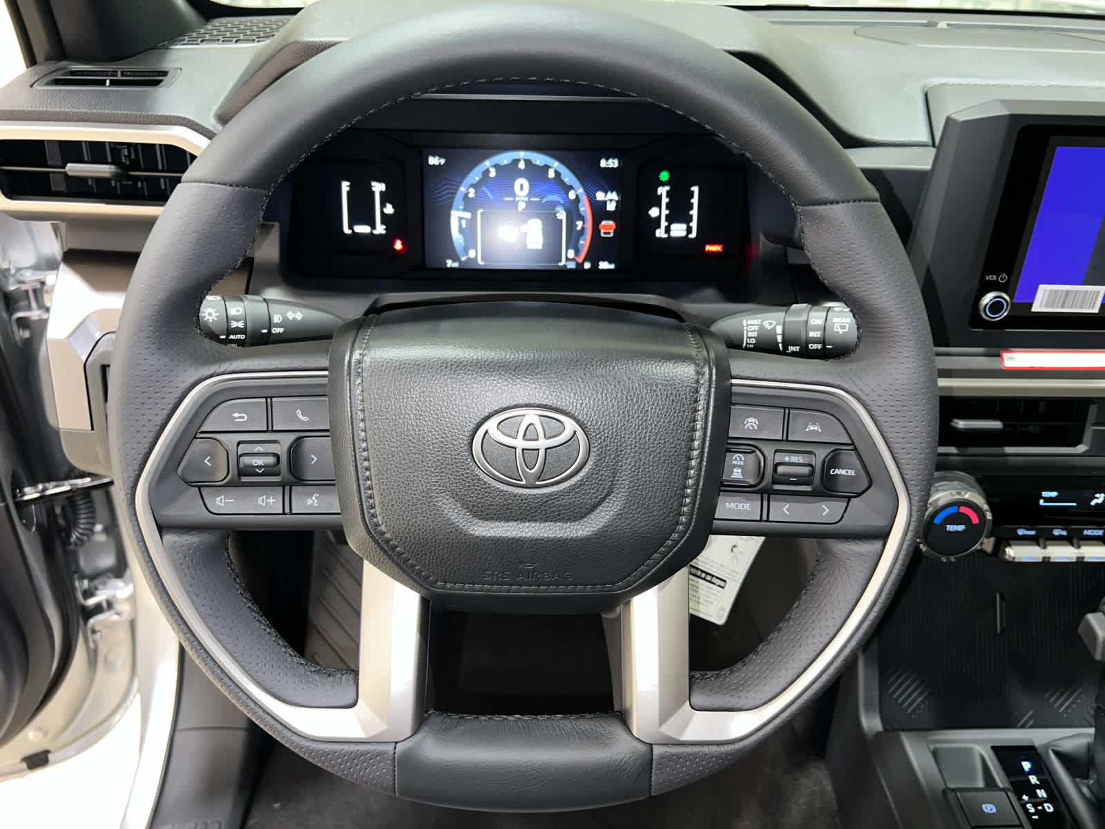 New 2026 Toyota 4Runner SR5 AWD/4WD image 13