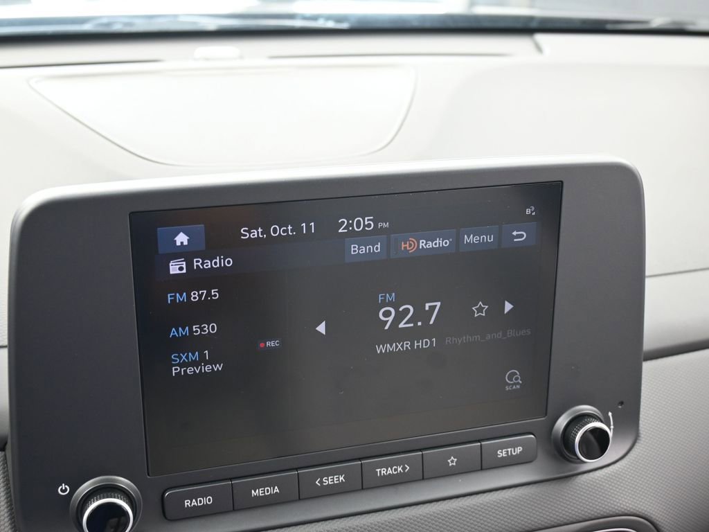 Used 2023 Hyundai Kona SEL image 20