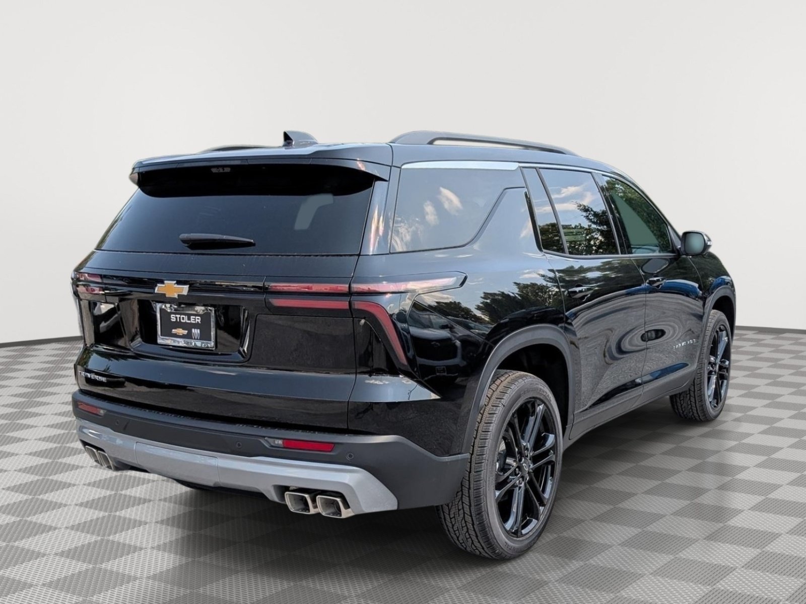 New 2027 Chevrolet Traverse LT w/ Driver Confidence Package FWD image 3