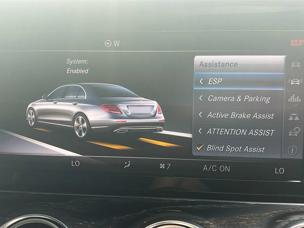 Used 2018 Mercedes-Benz E 300 image 32