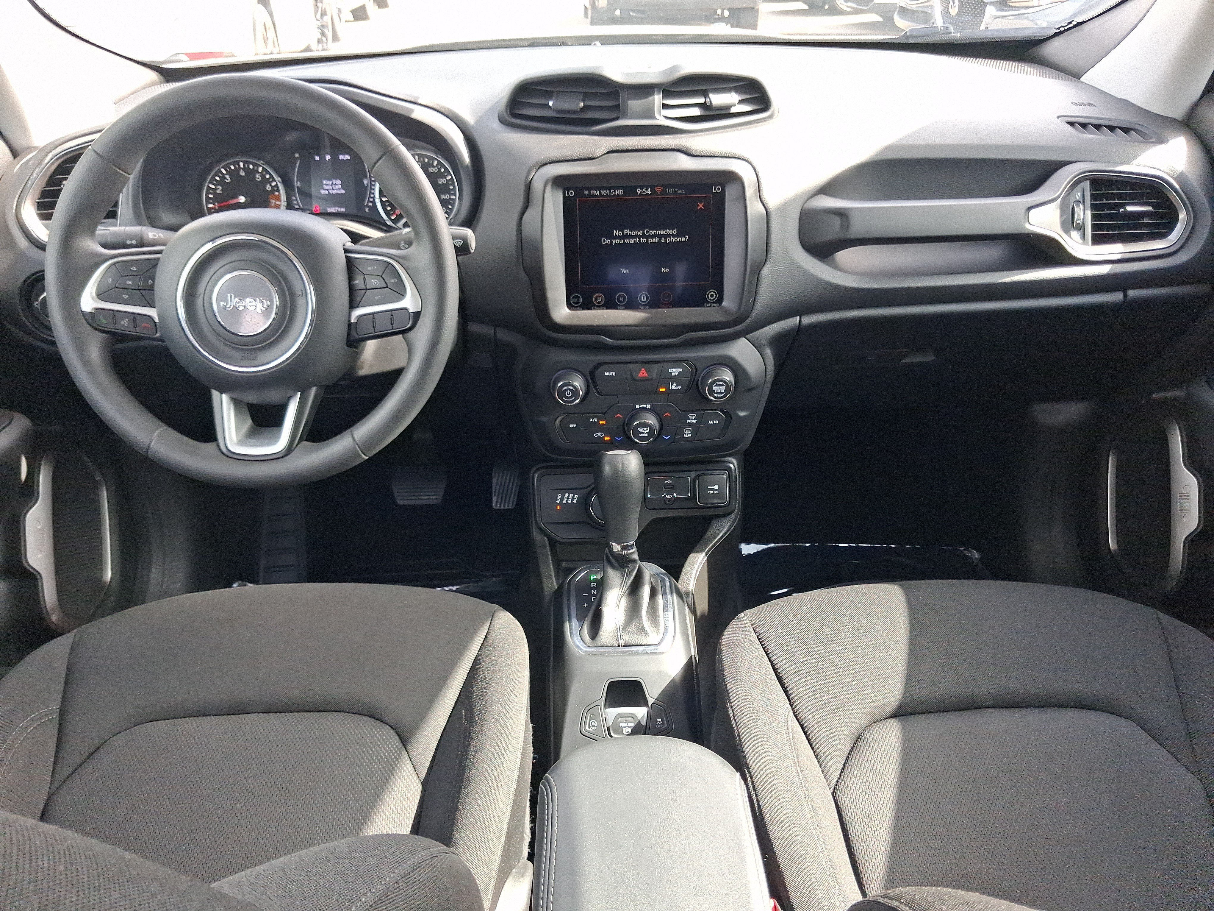 Used 2023 Jeep Renegade Latitude AWD/4WD image 7