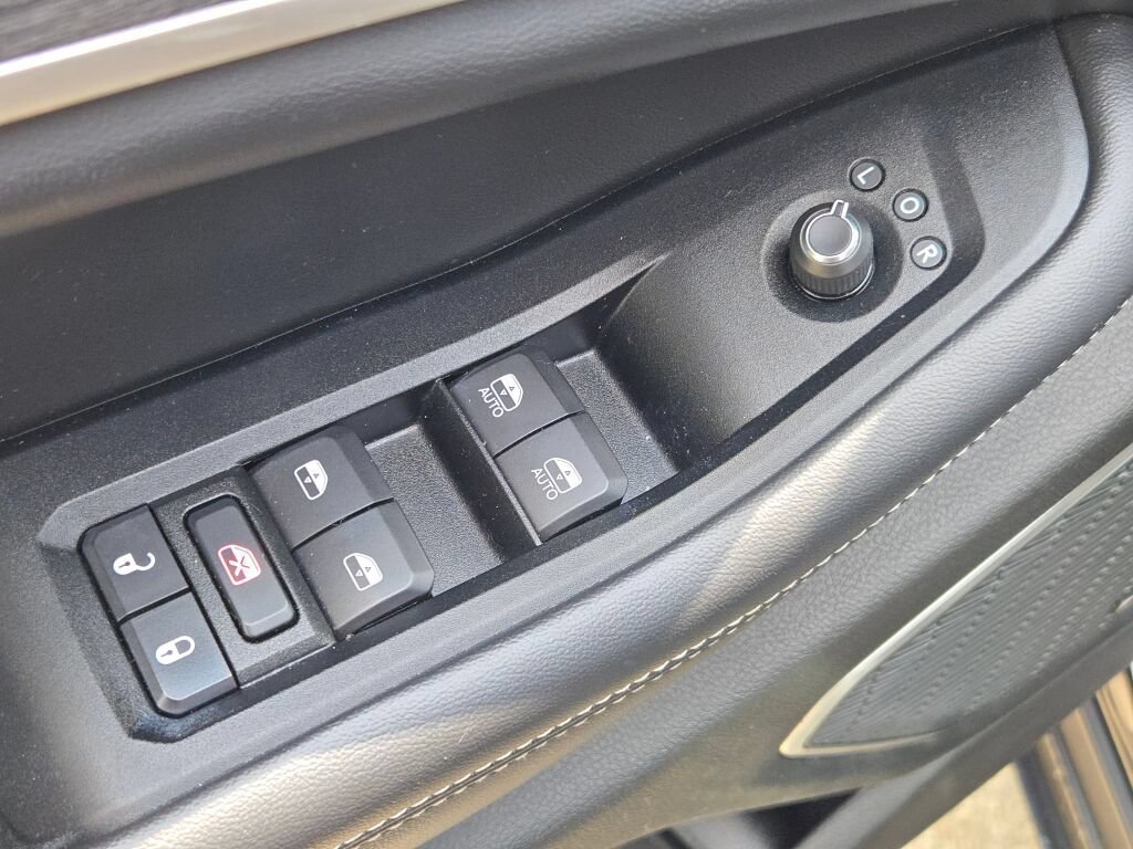 Certified 2022 Jeep Grand Cherokee Limited 4xe AWD/4WD image 21
