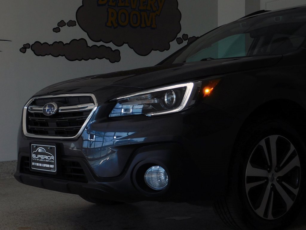 Used 2018 Subaru Outback 2.5i Limited image 15