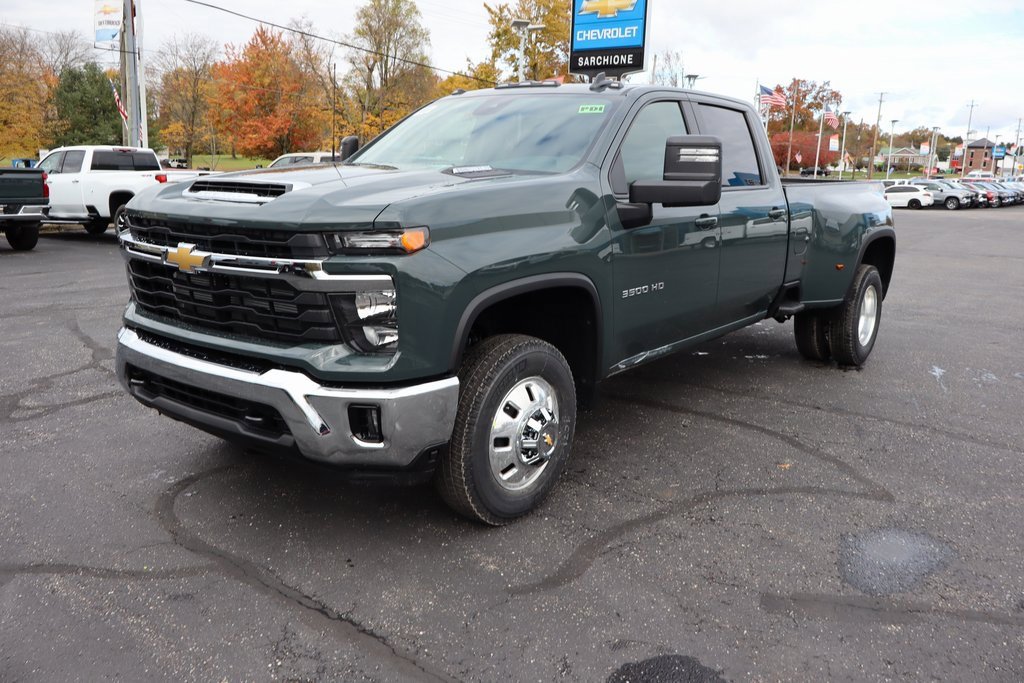 New 2026 Chevrolet Silverado 3500 LT image 23
