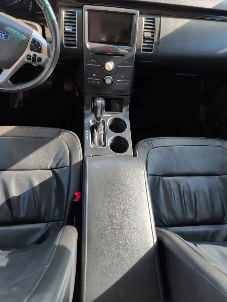 Used 2017 Ford Flex SEL w/ Equipment Group 202A image 32