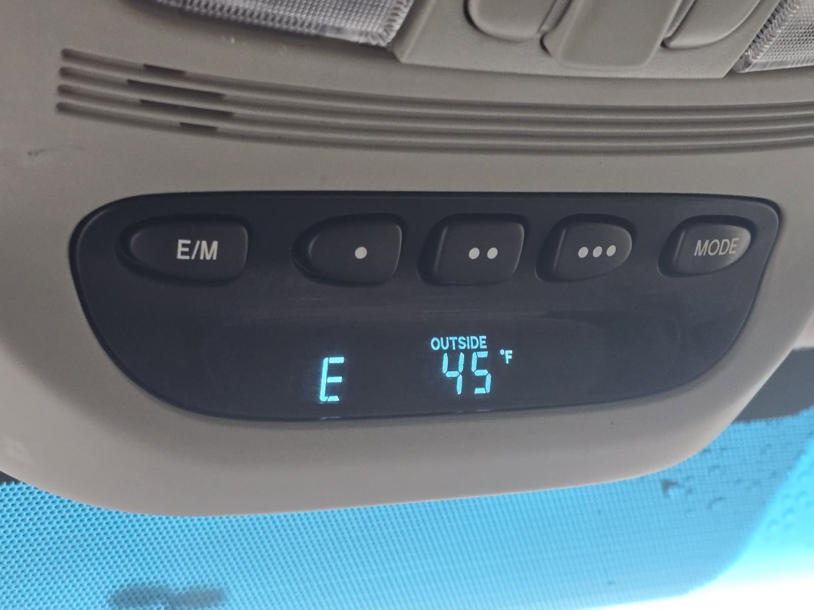 Used 2010 Toyota Sienna LE FWD image 26