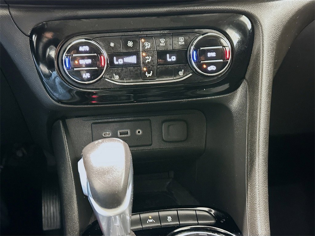 Used 2020 Buick Encore GX Select w/ Sport Touring Package image 15