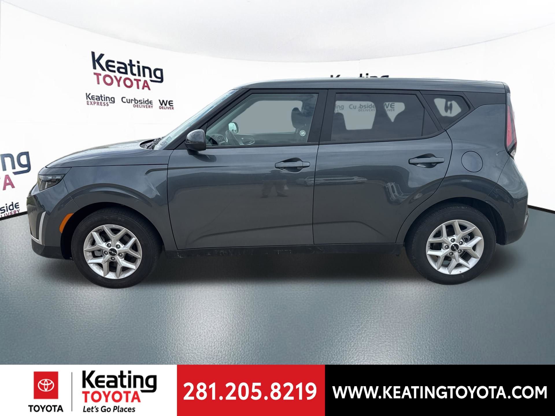 Used 2025 Kia Soul LX w/ LX Technology Package image 4