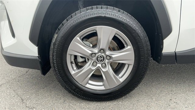 Used 2022 Toyota RAV4 XLE image 21