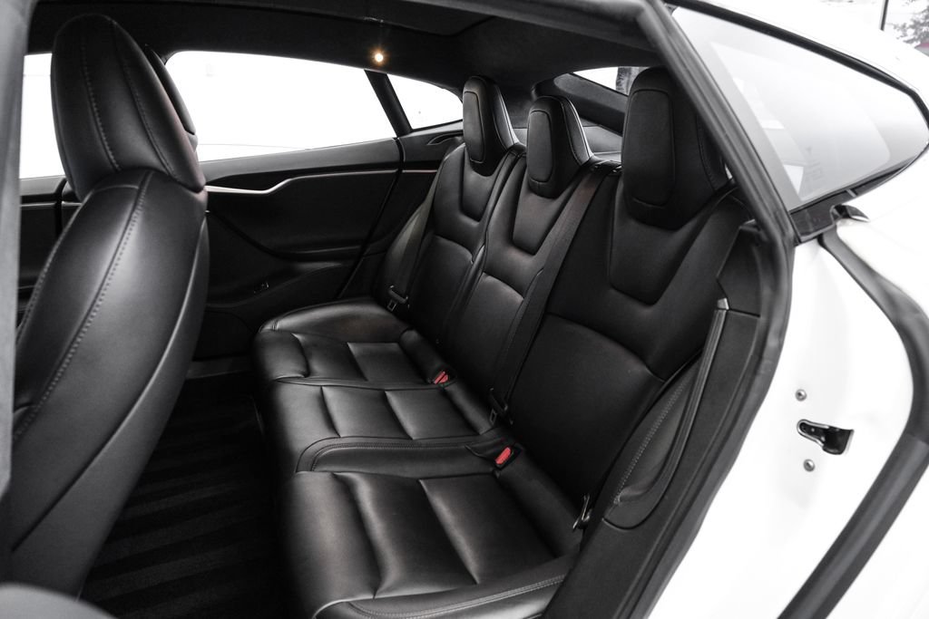 Used 2020 Tesla Model S Long Range AWD/4WD image 33
