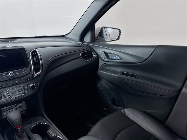 Used 2022 Chevrolet Equinox RS w/ RS Leather Package image 25