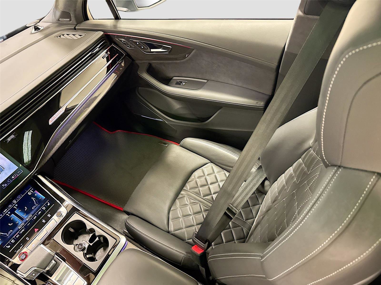 Used 2023 Audi SQ7 Prestige w/ Prestige Package image 25