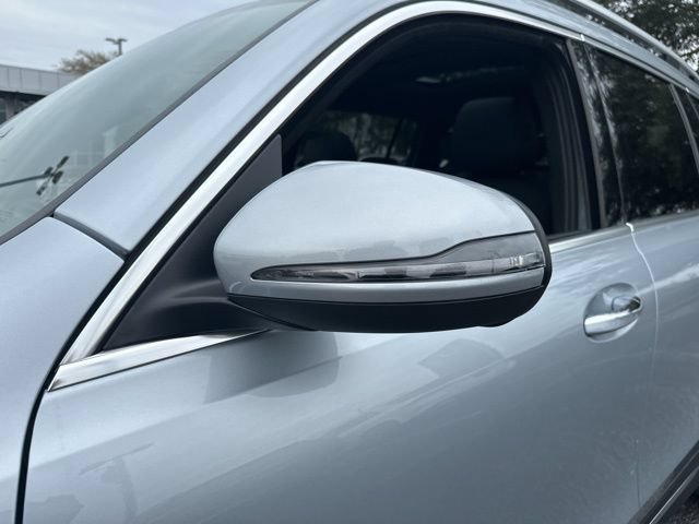 Used 2026 Mercedes-Benz GLB 250 image 11