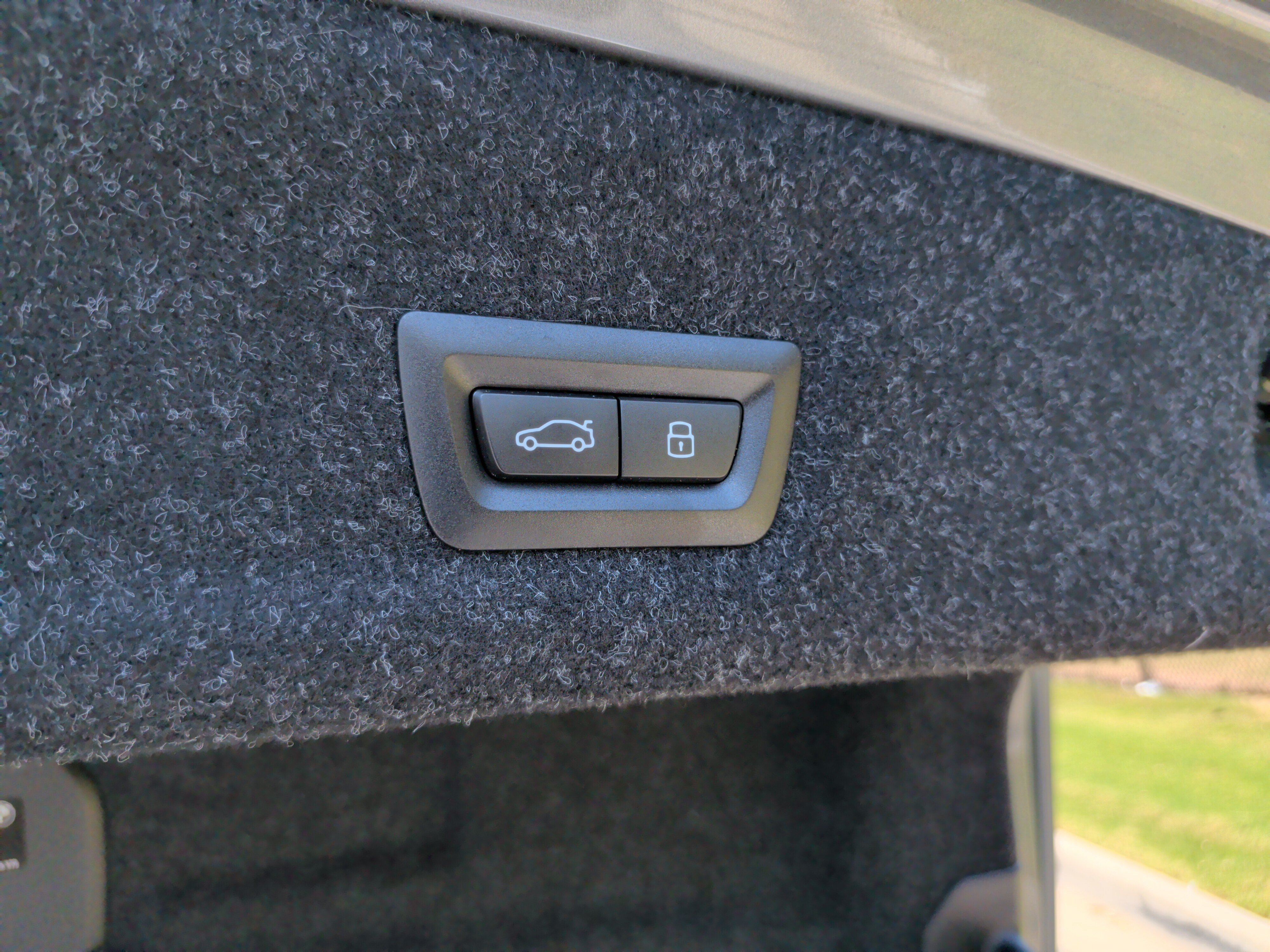 Used 2025 BMW 330i Sedan RWD image 39