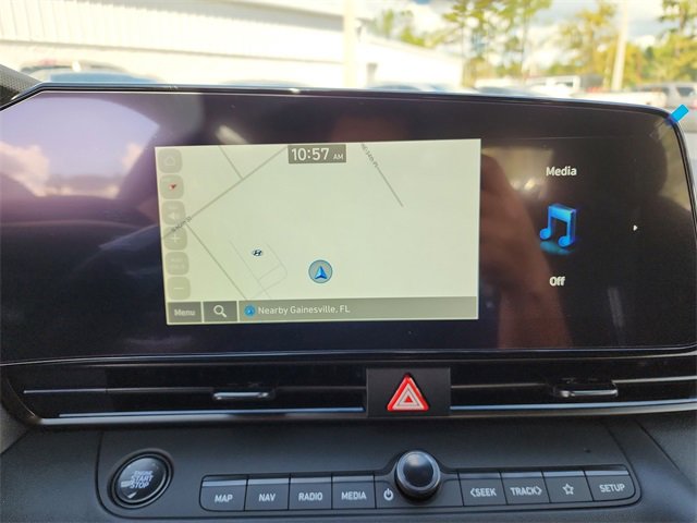 New 2025 Hyundai Elantra SEL image 17