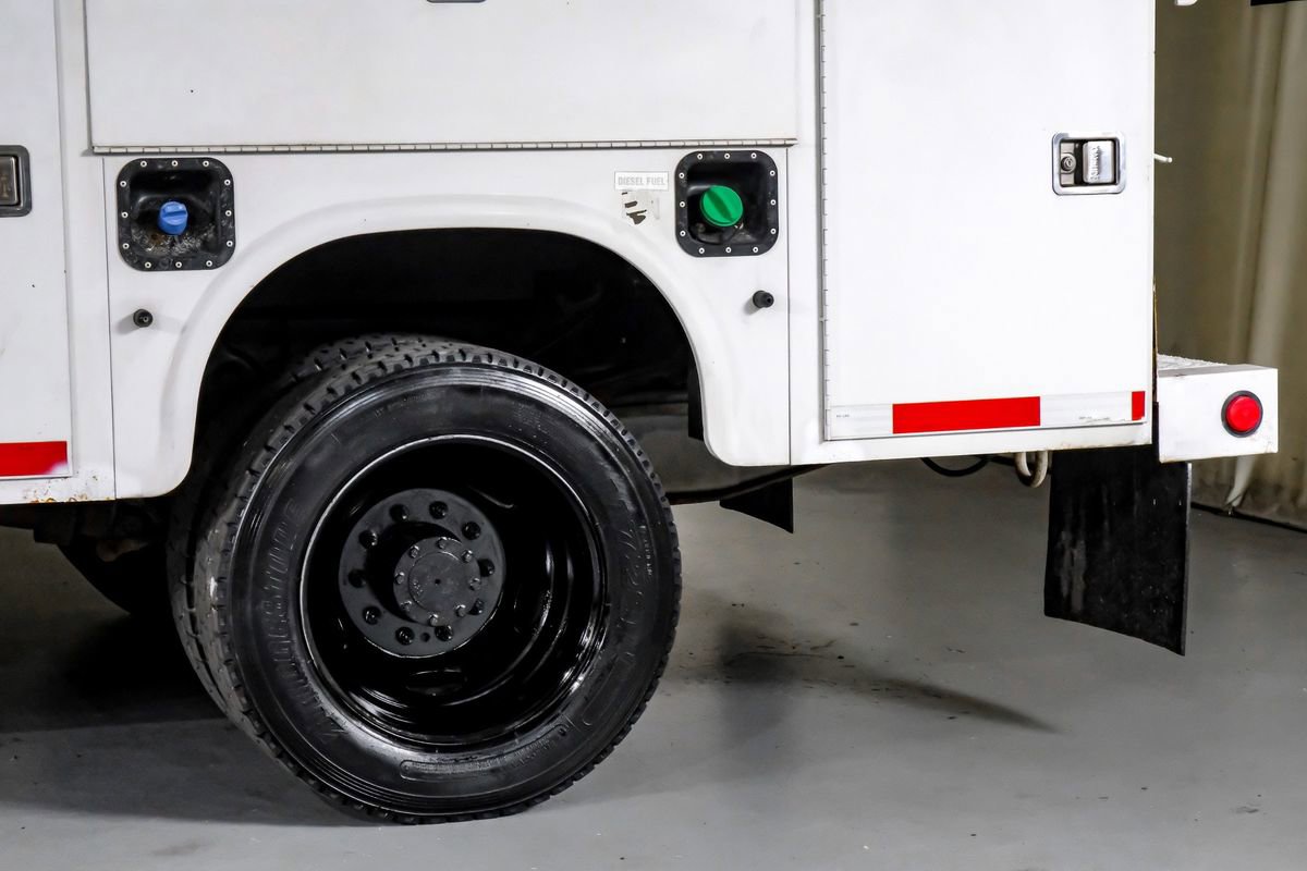 Used 2012 Ford F550 2WD Regular Cab Super Duty w/ Payload Upgrade Pkg image 13