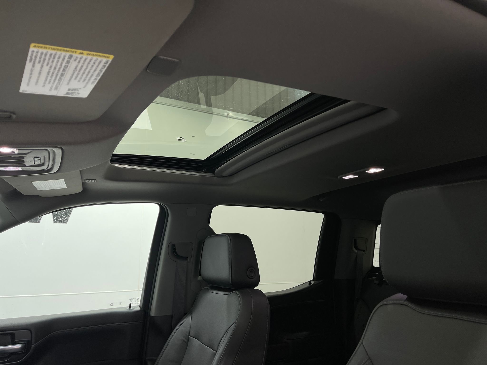 Used 2020 Chevrolet Silverado 1500 LTZ w/ LTZ Premium Package image 12