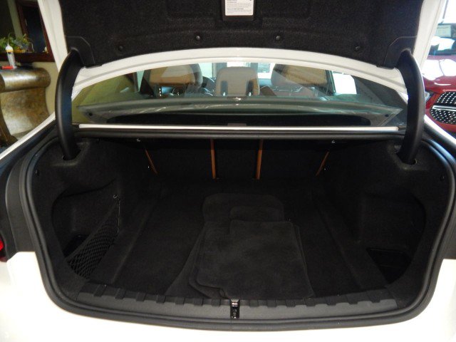 Used 2023 BMW 330i xDrive Sedan w/ M Sport Package image 7