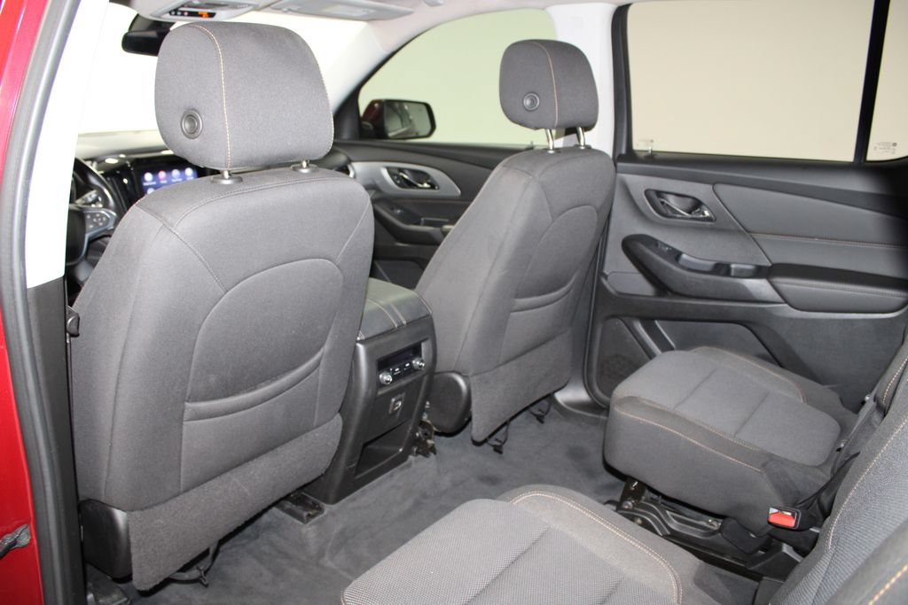 Used 2021 Chevrolet Traverse LT AWD/4WD image 24