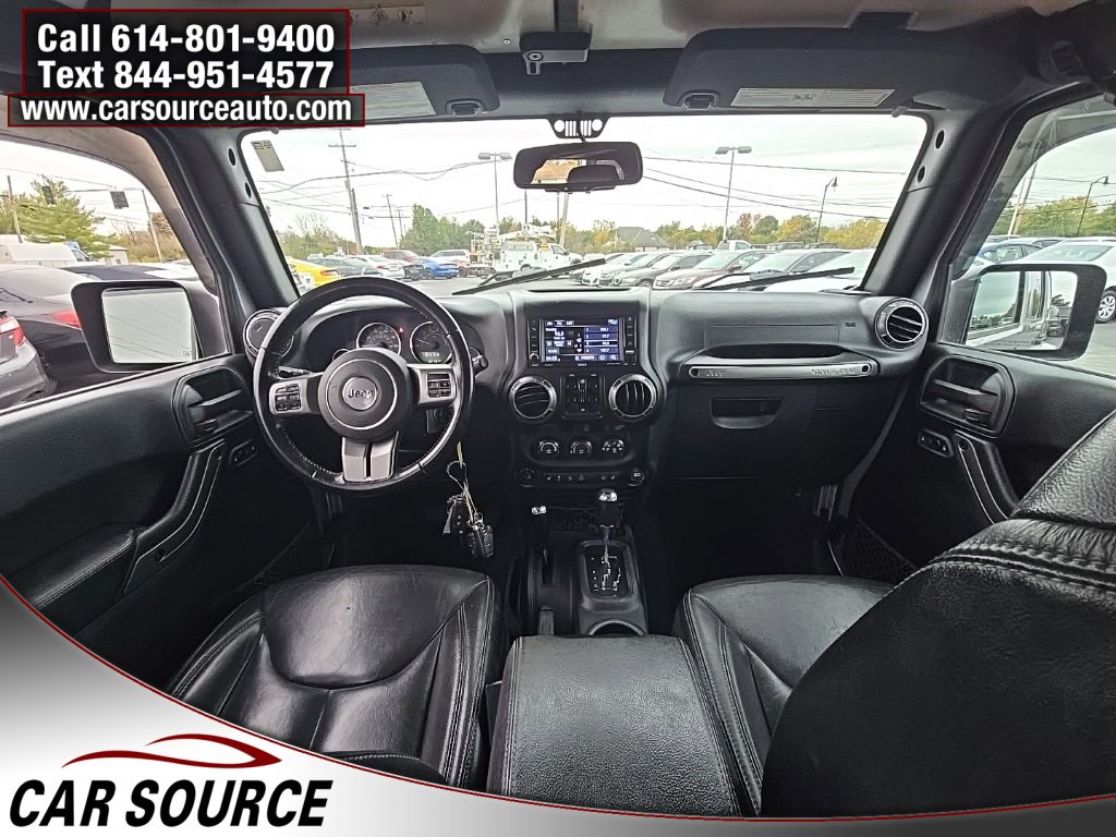 Used 2018 Jeep Wrangler Unlimited Sahara w/ Dual Top Group image 20