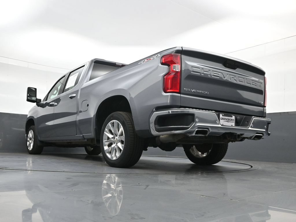 Used 2021 Chevrolet Silverado 1500 LTZ w/ LTZ Premium Package AWD/4WD image 40