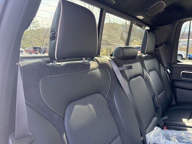 New 2026 RAM 1500 Laramie w/ Night Edition image 33
