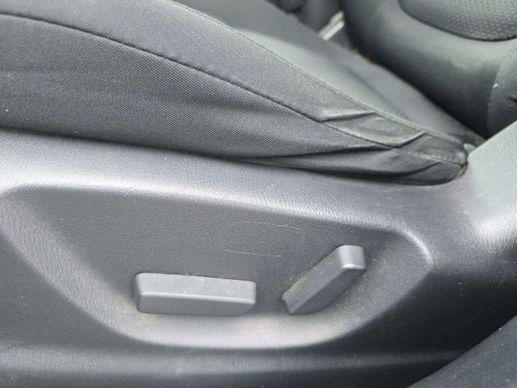 Used 2016 MAZDA CX-5 Touring image 12
