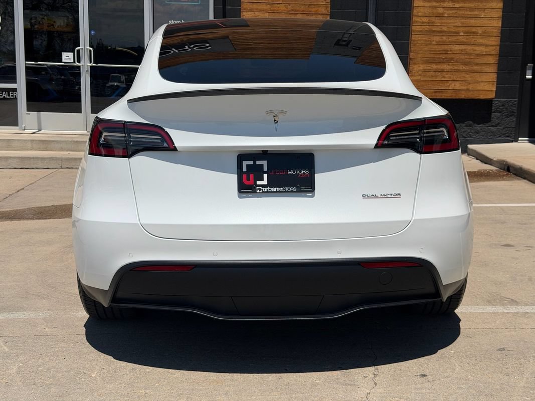 Used 2022 Tesla Model Y Performance AWD/4WD image 14