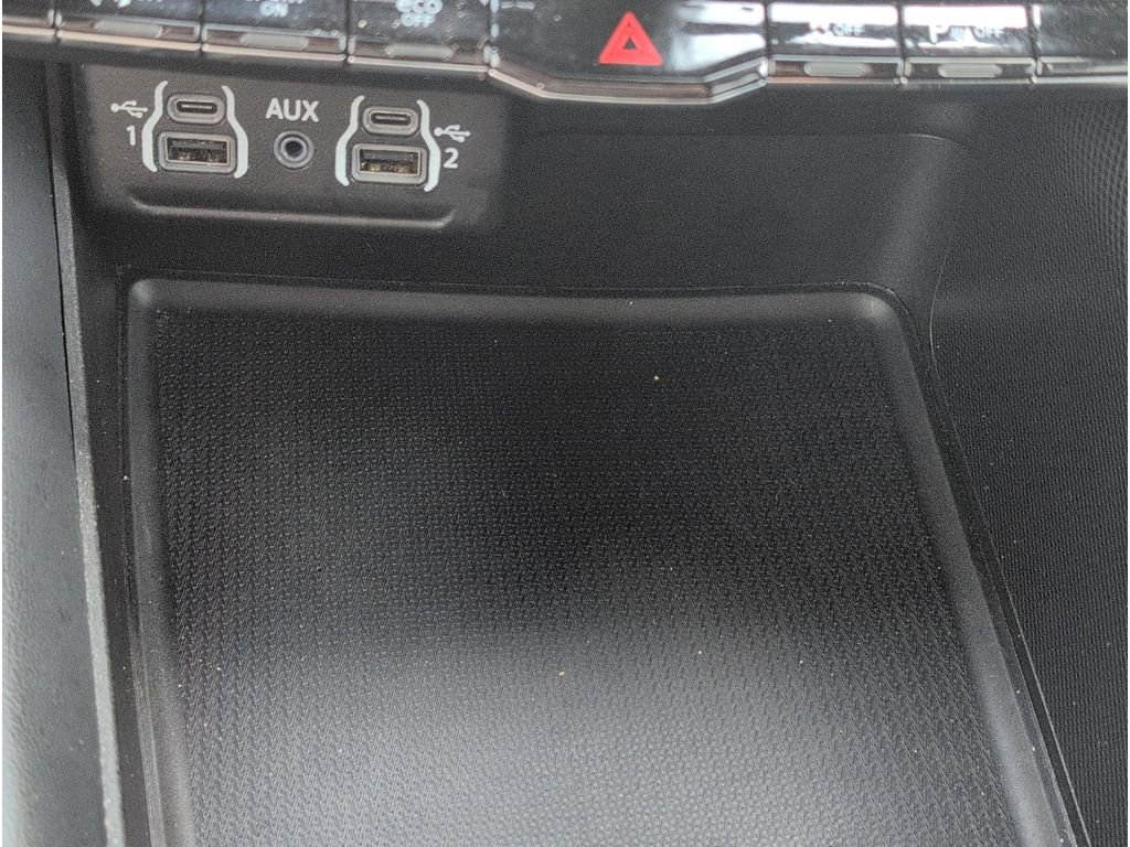 Used 2024 Dodge Durango GT image 16