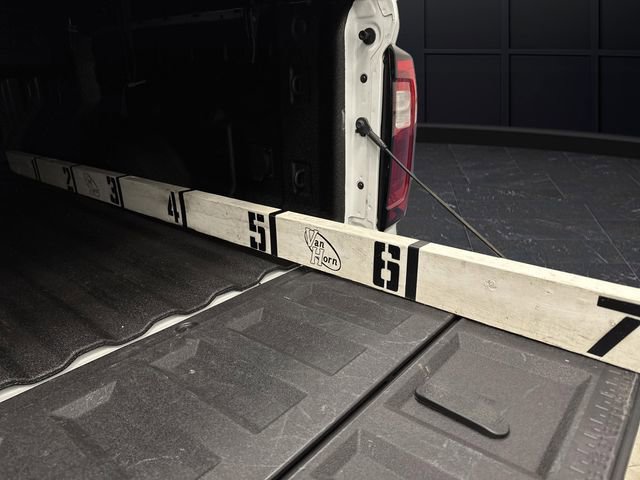 Used 2024 GMC Canyon Elevation w/ Convenience Package image 16