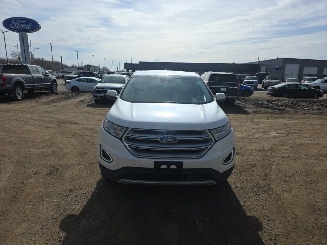 Used 2018 Ford Edge Titanium w/ Ford Safe & Smart Package image 2