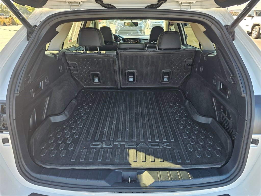 Used 2020 Subaru Outback Onyx Edition XT image 14